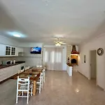 Casa Alba Arico